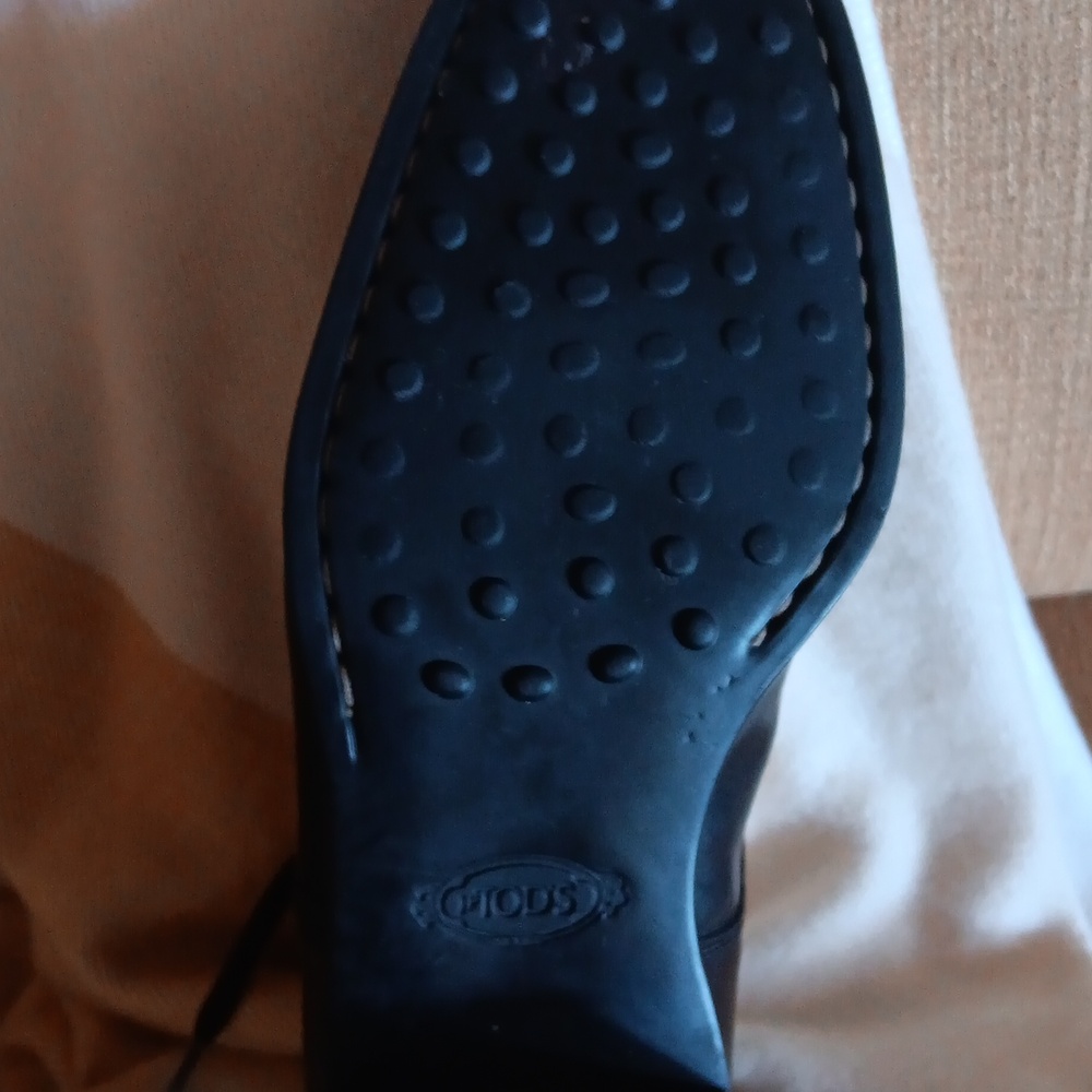 Tod's Black Leather Boots - Picture 6 of 12
